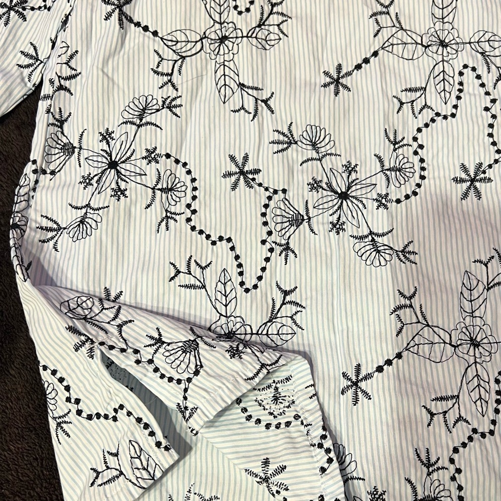 ๐ National Button Down Womenโs size 2XL Blouse NWT - Picture 5 of 6